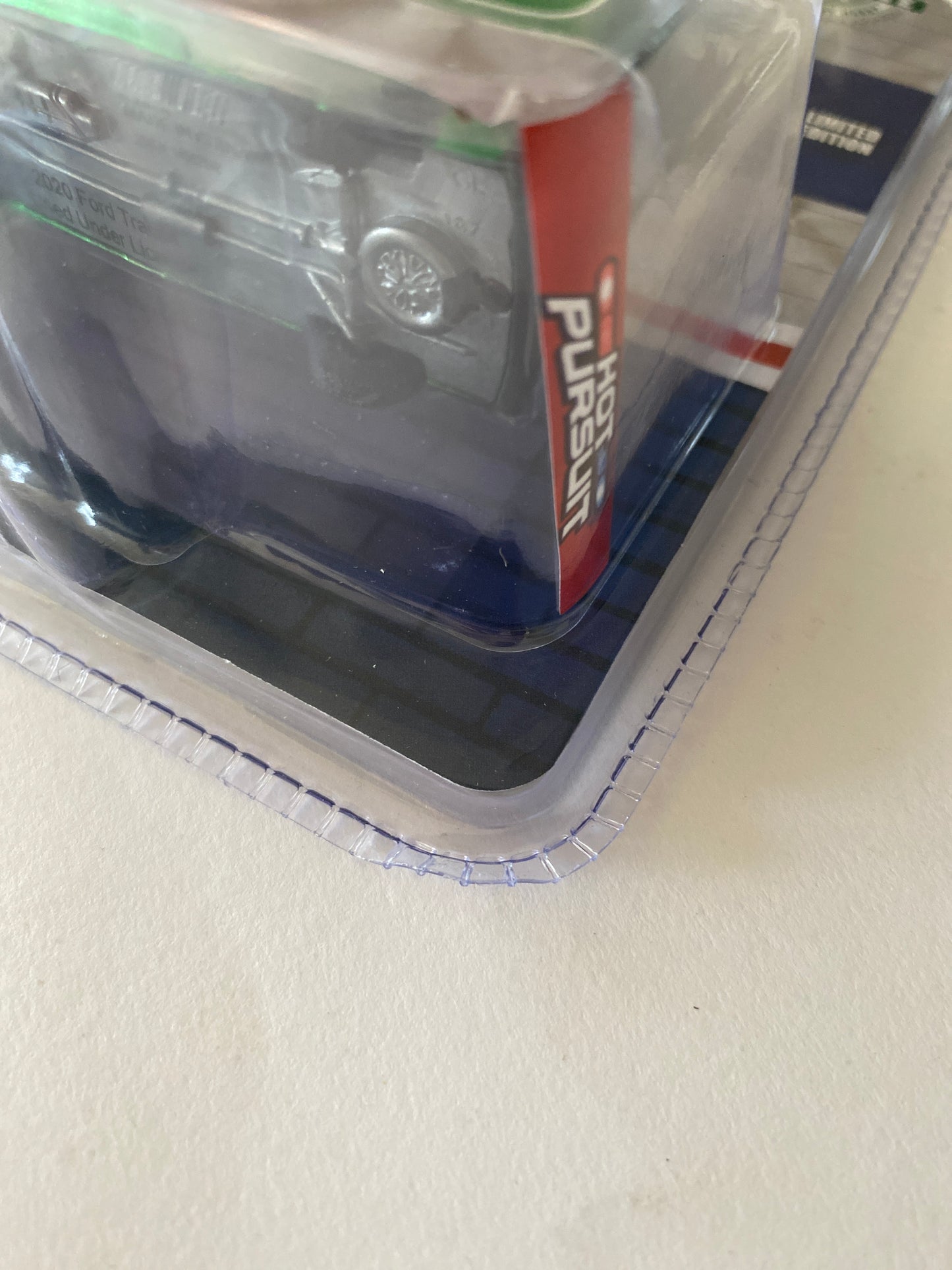 GREENLIGHT - 2020 Ford Transit (CHASE -US Customs & Border Hobby Exclusive) J45g