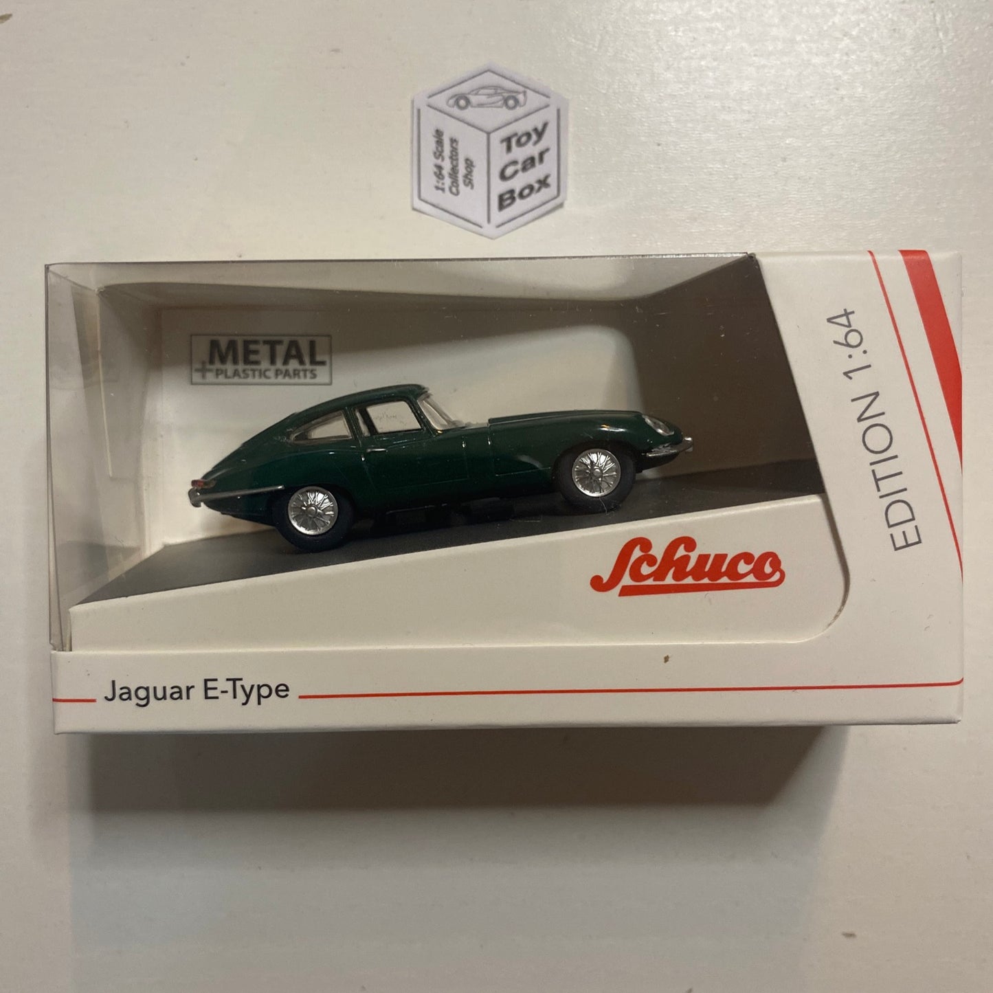 SCHUCO Edition 1/64 - Jaguar E-Type (Green) N89g