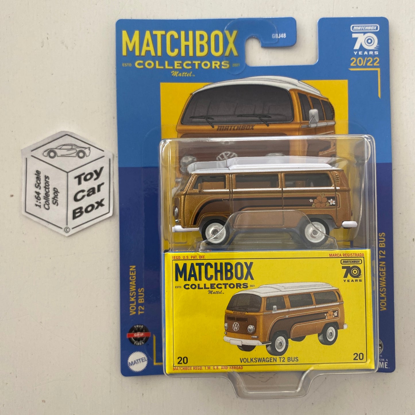 2023 MATCHBOX Collectors #20 - VW Volkswagen T2 Bus (Premium - Gold) H50