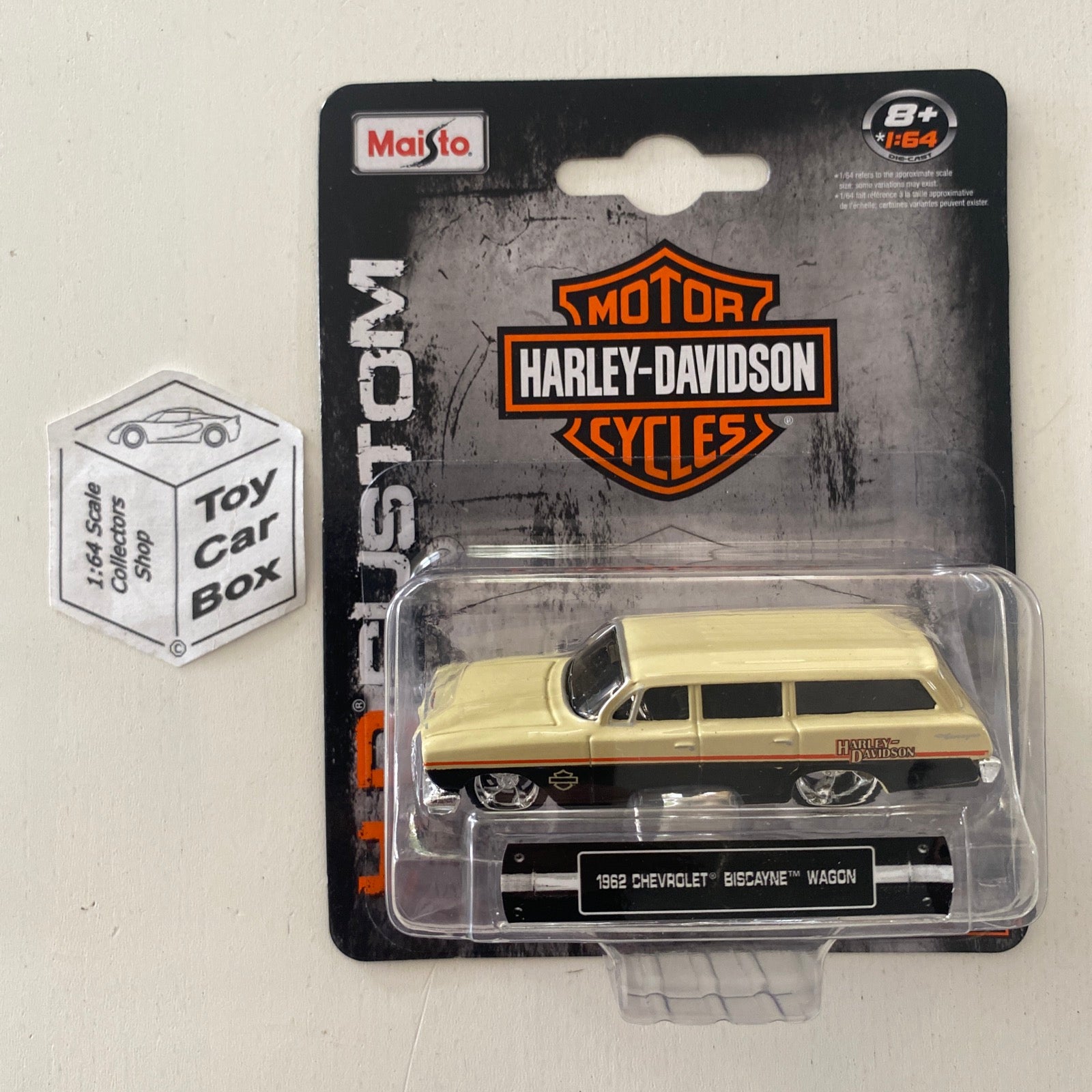 Maisto  Diecast Car Collector