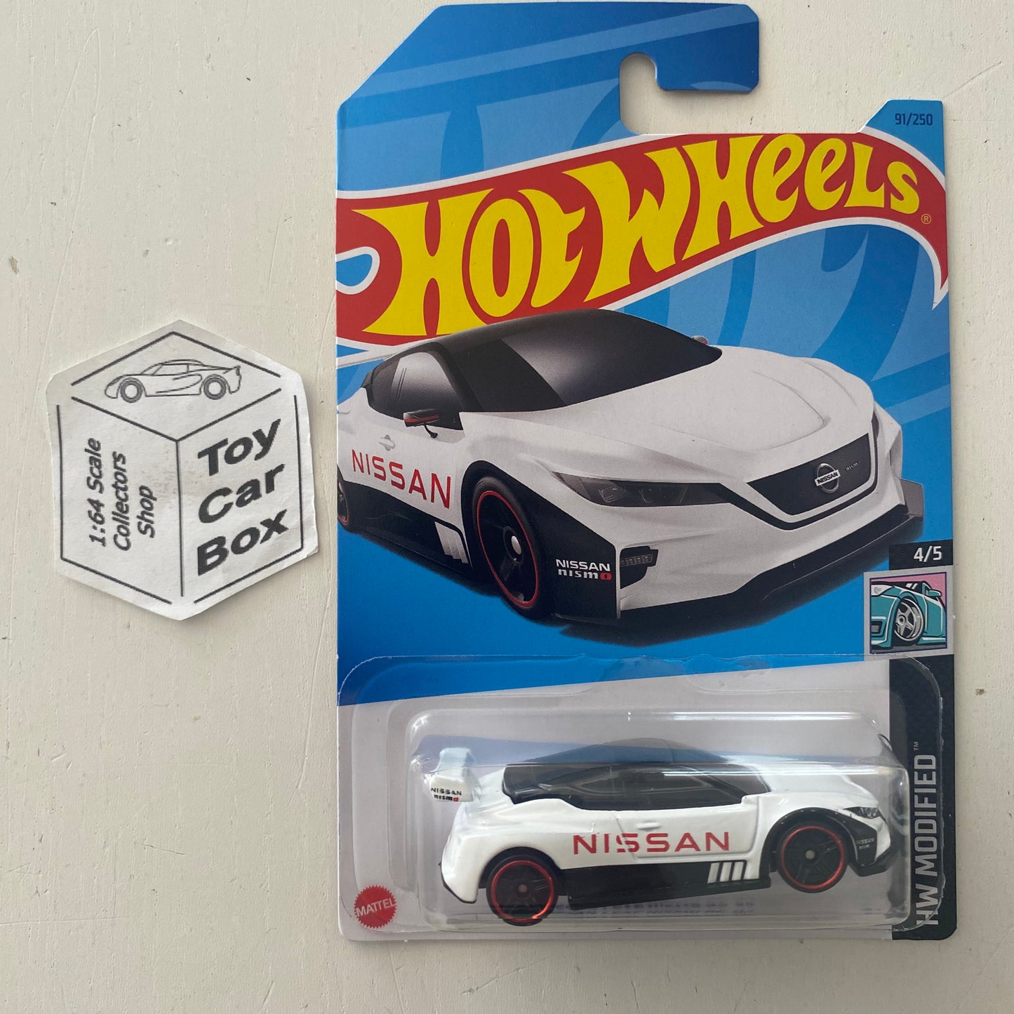 2023 HOT WHEELS #91 - Nissan Leaf Nismo RC02 (White #4 HW Modified Long Card) B92