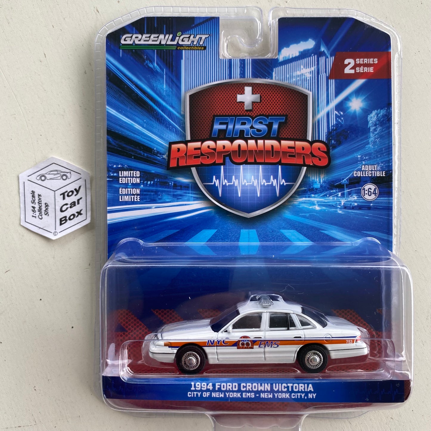 GREENLIGHT - 1994 Ford Crown Victoria (New York EMS - First Responders S 2) I80g