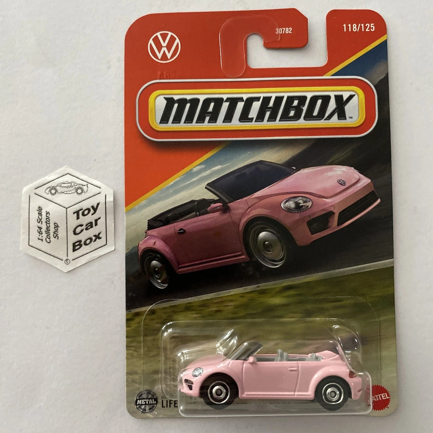 2025 MATCHBOX #118 - 2019 Volkswagen Beetle Convertible (Pink - Long Card) B00