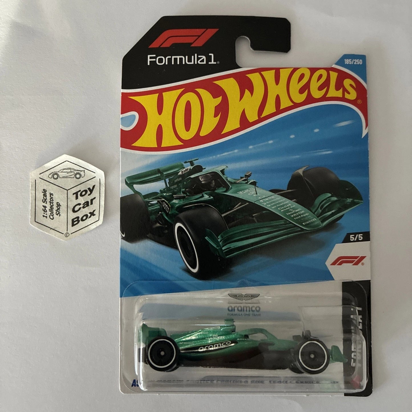 2026 HOT WHEELS #185 - Aston Martin Aramco Formula One Team (Long Card) A80