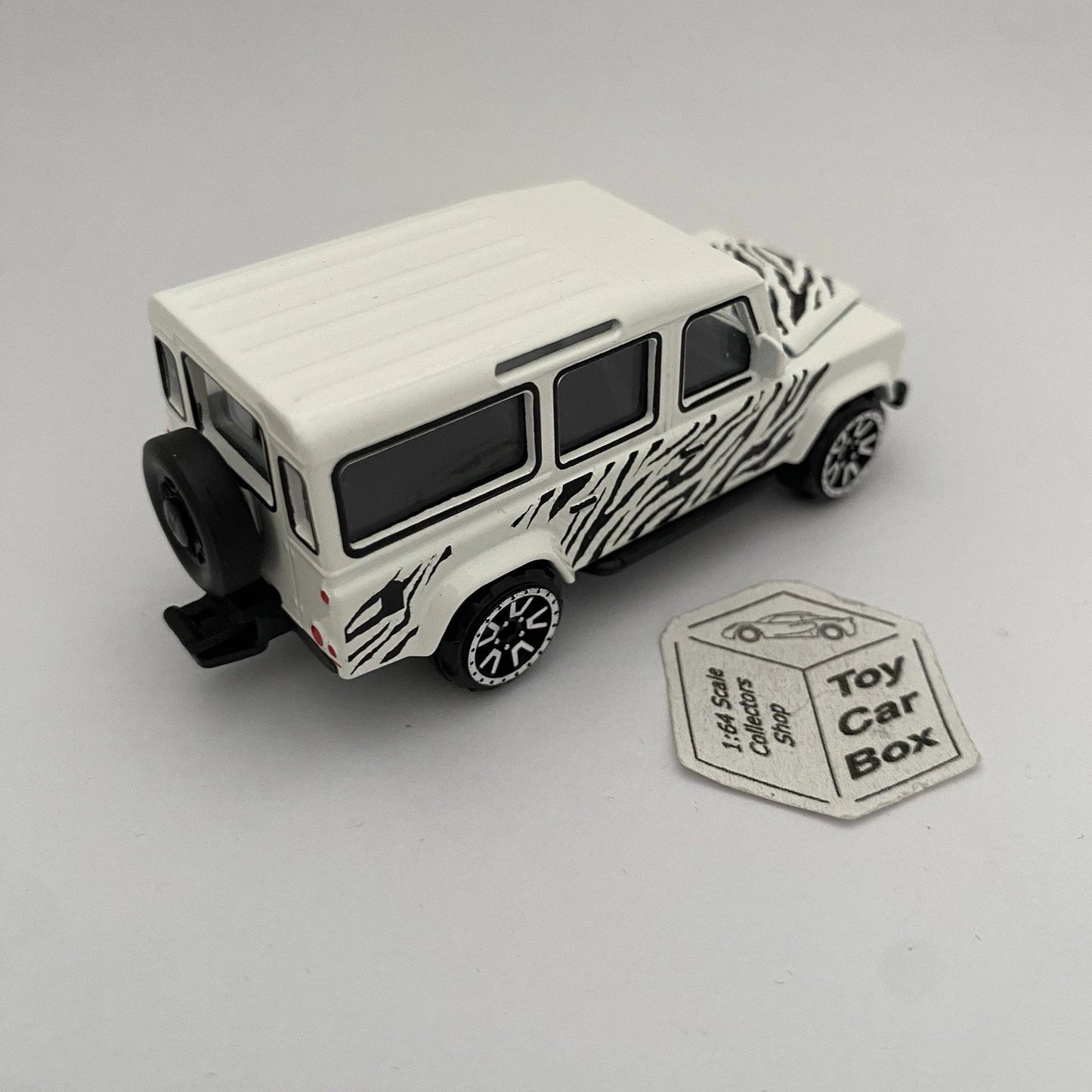 MAJORETTE Loose - Land Rover Defender 110 (White Safari #266b) No Blister. C16