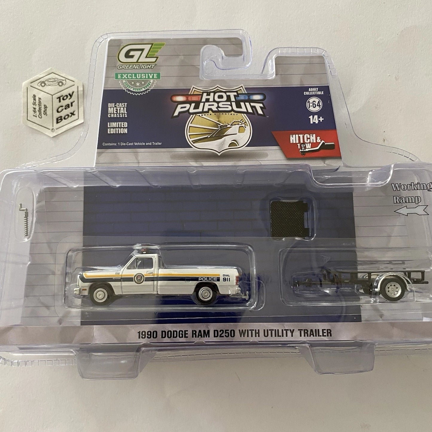GREENLIGHT - 1990 Dodge Ram D250 and Trailer (Hot Pursuit - Hitch & Tow) U95