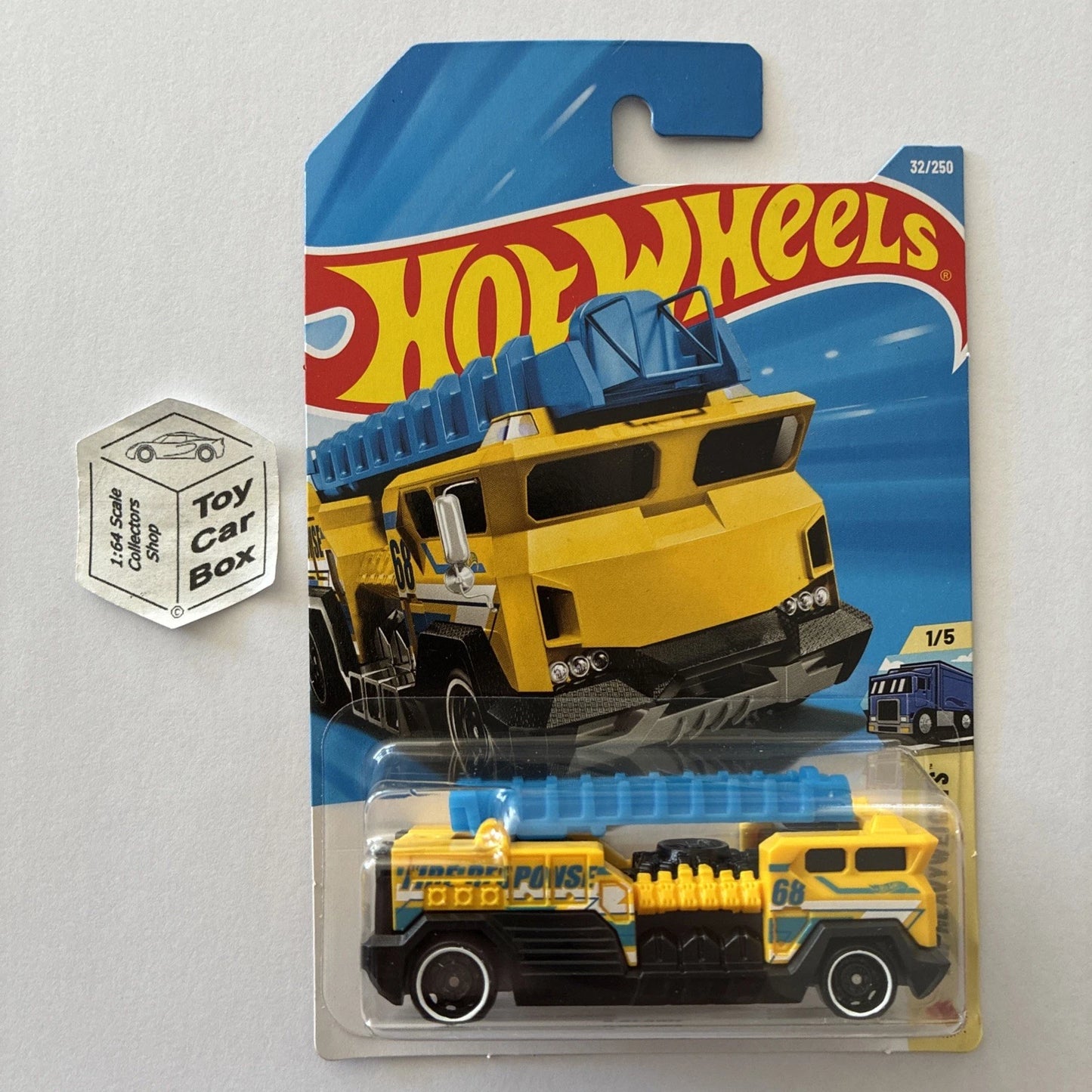 2026 HOT WHEELS #32 - 5 Alarm (Yellow #1 Heavy Weights - Long Card) B64