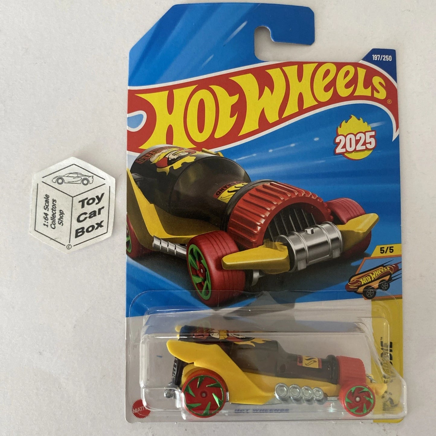 2025 HOT WHEELS #197 - Hot Wheengs (#5 Fast Foodie - Long Card) B64