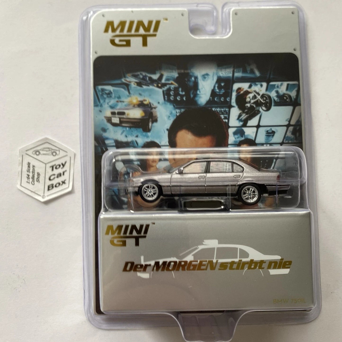 Mini GT - BMW 750 IL (James Bond - Tomorrow Never Dies - 1/64 Sealed) N38g
