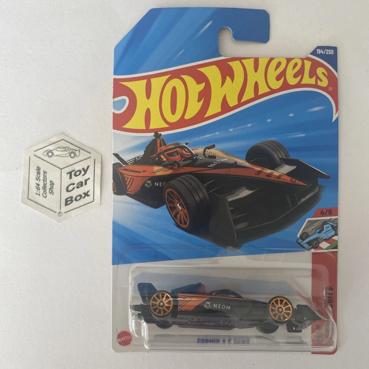 2025 HOT WHEELS #194 - Formula E Gen3 (McLaren Neon Team - Long Card) A44