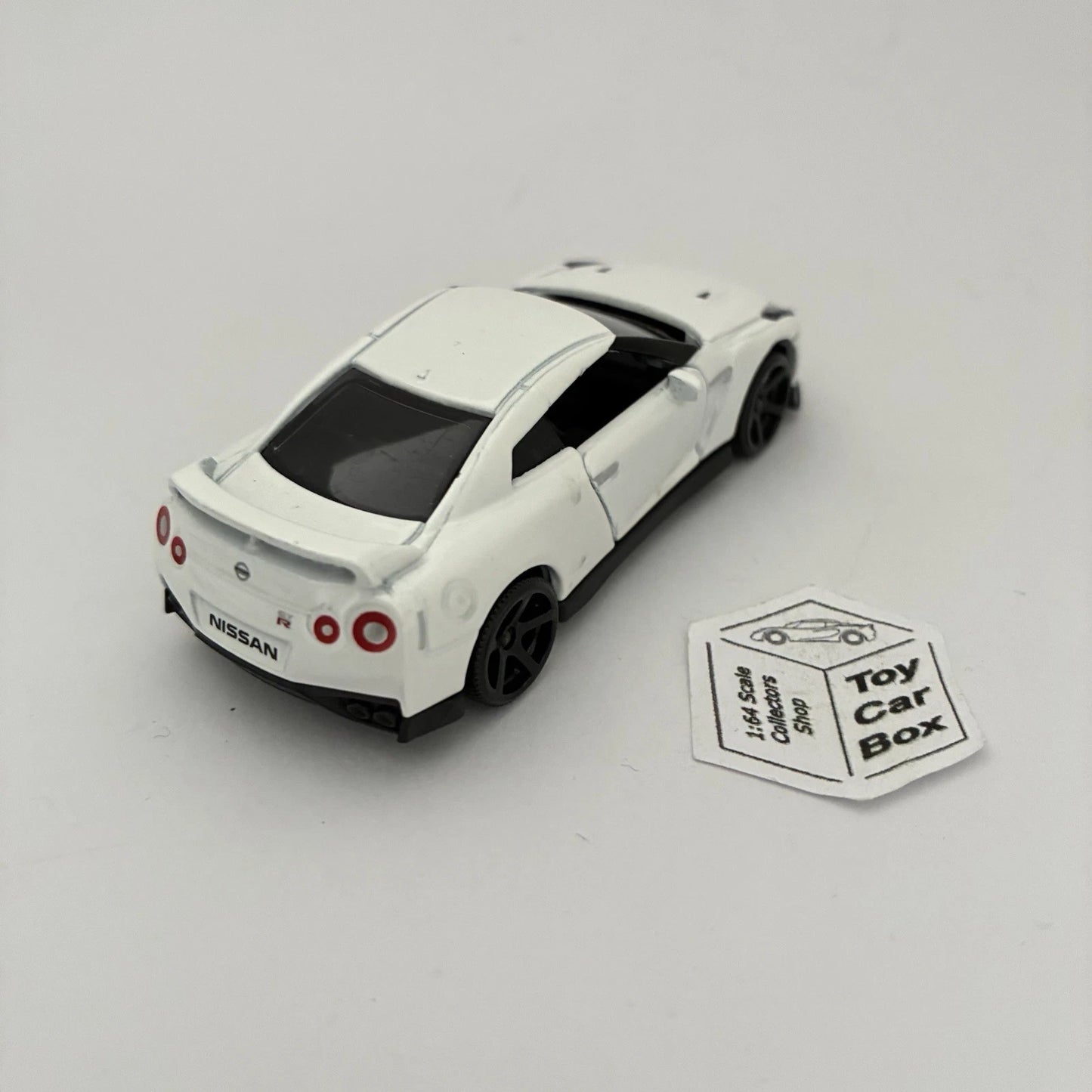 MAJORETTE Loose - Nissan GT-R R35 (White #214F - 3” Car - Opening Doors) E55
