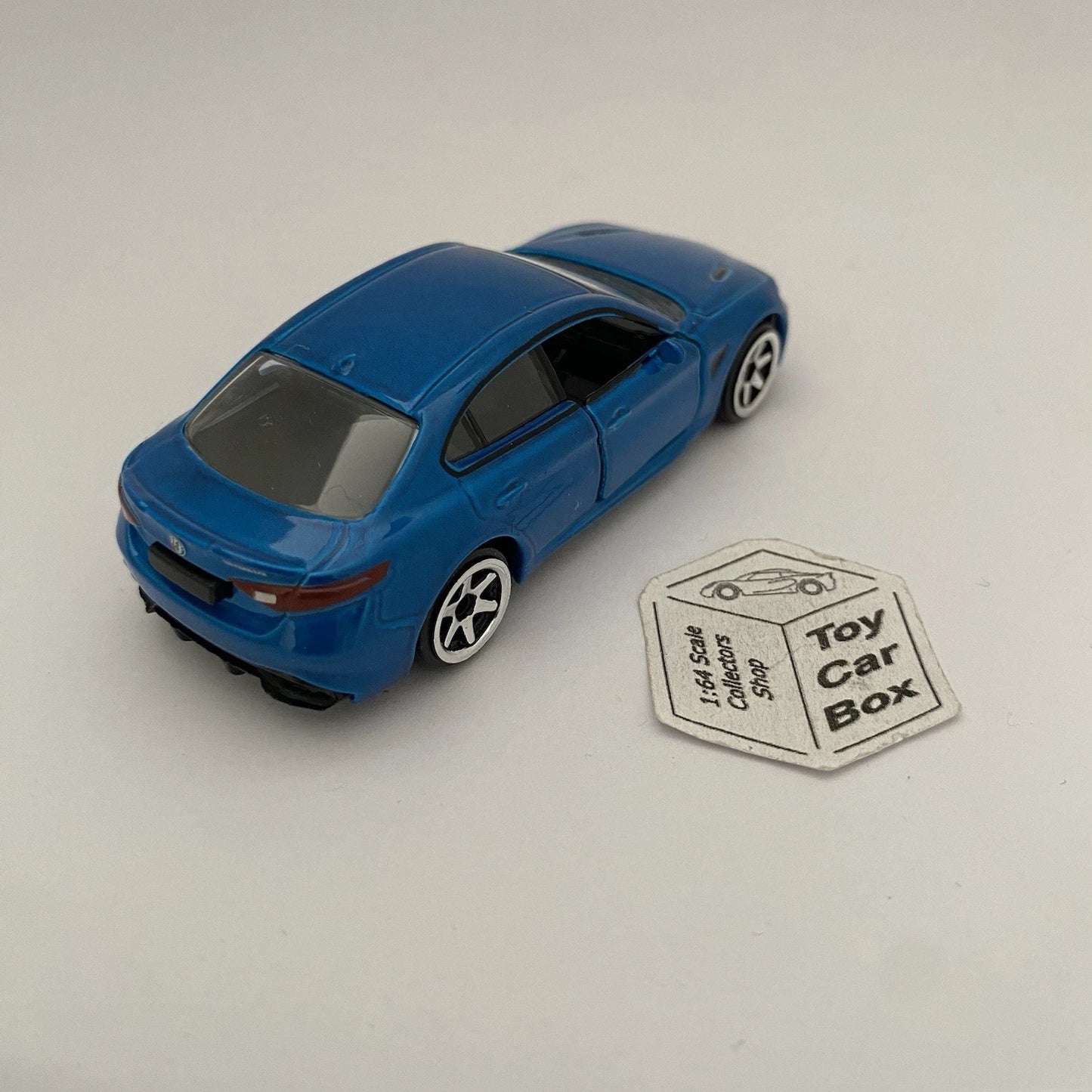 MAJORETTE Loose - Alfa Romeo Giulia (Blue - Opening Doors #271d) No Blister. C16