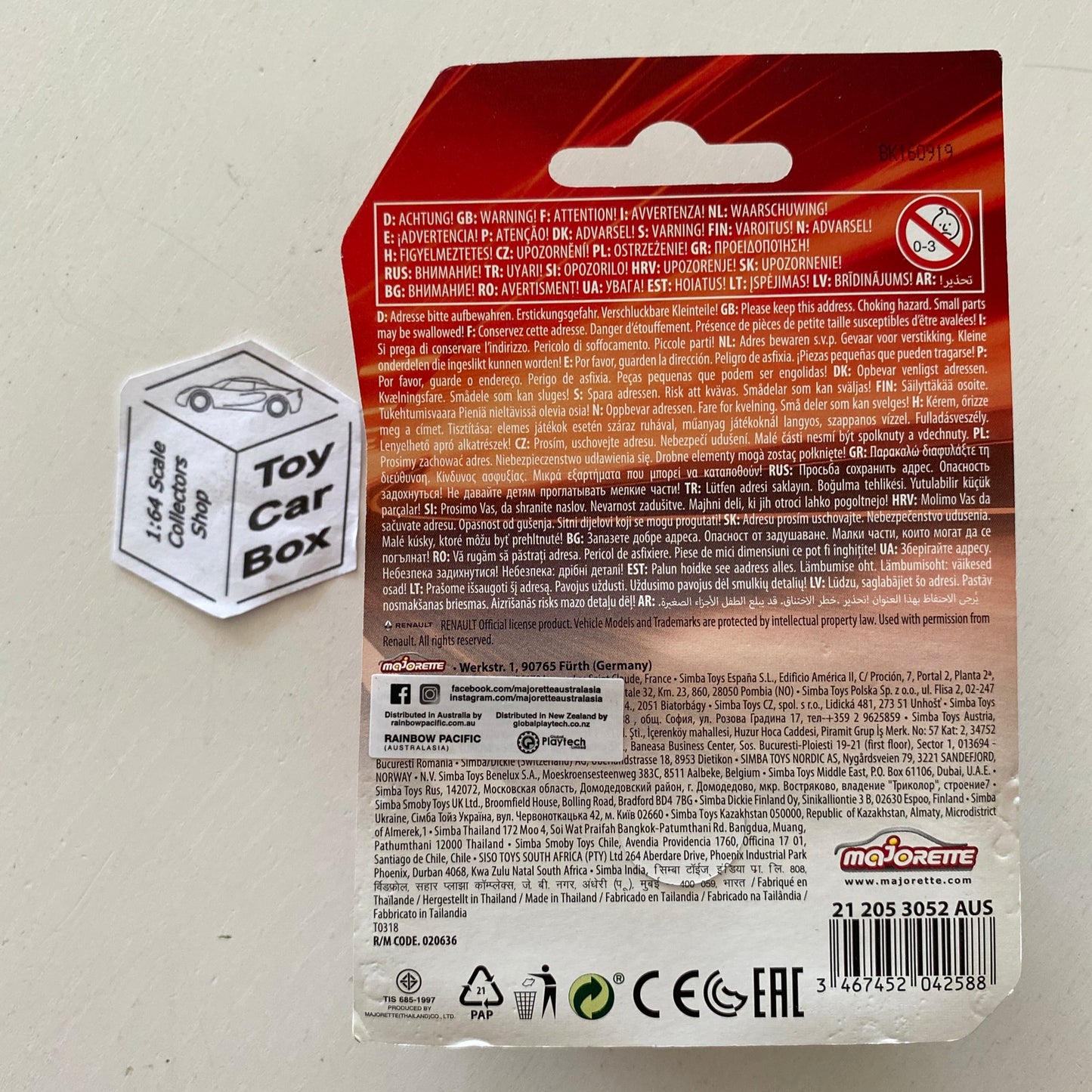 MAJORETTE - Renault Trafic (Australia Post Van - Red - 1/64 Scale*) D17