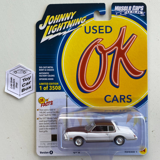 2023 JOHNNY LIGHTNING - 1980 Chevy Monte Carlo (White - Muscle Cars USA R1a) M15