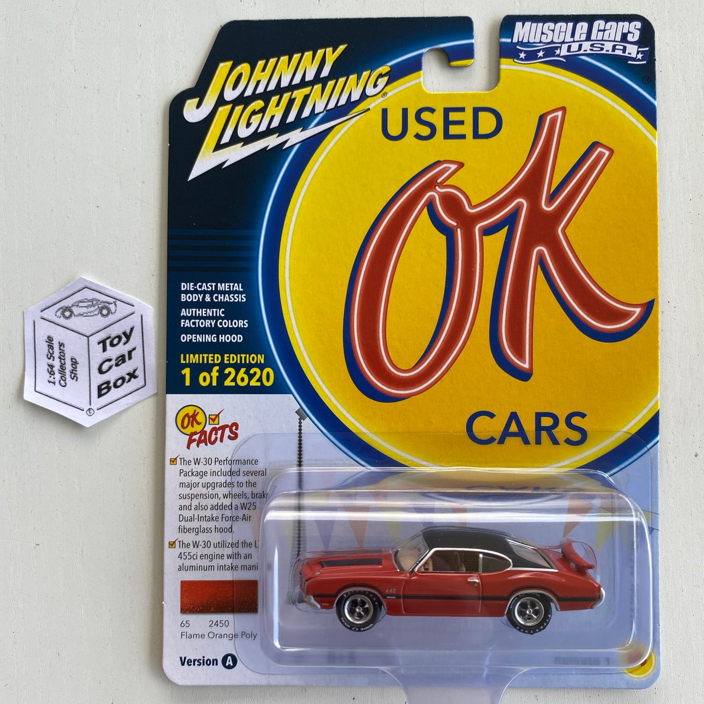 2023 JOHNNY LIGHTNING - 1972 Oldsmobile 442 W30 (Orange - Muscle Cars USA) M15