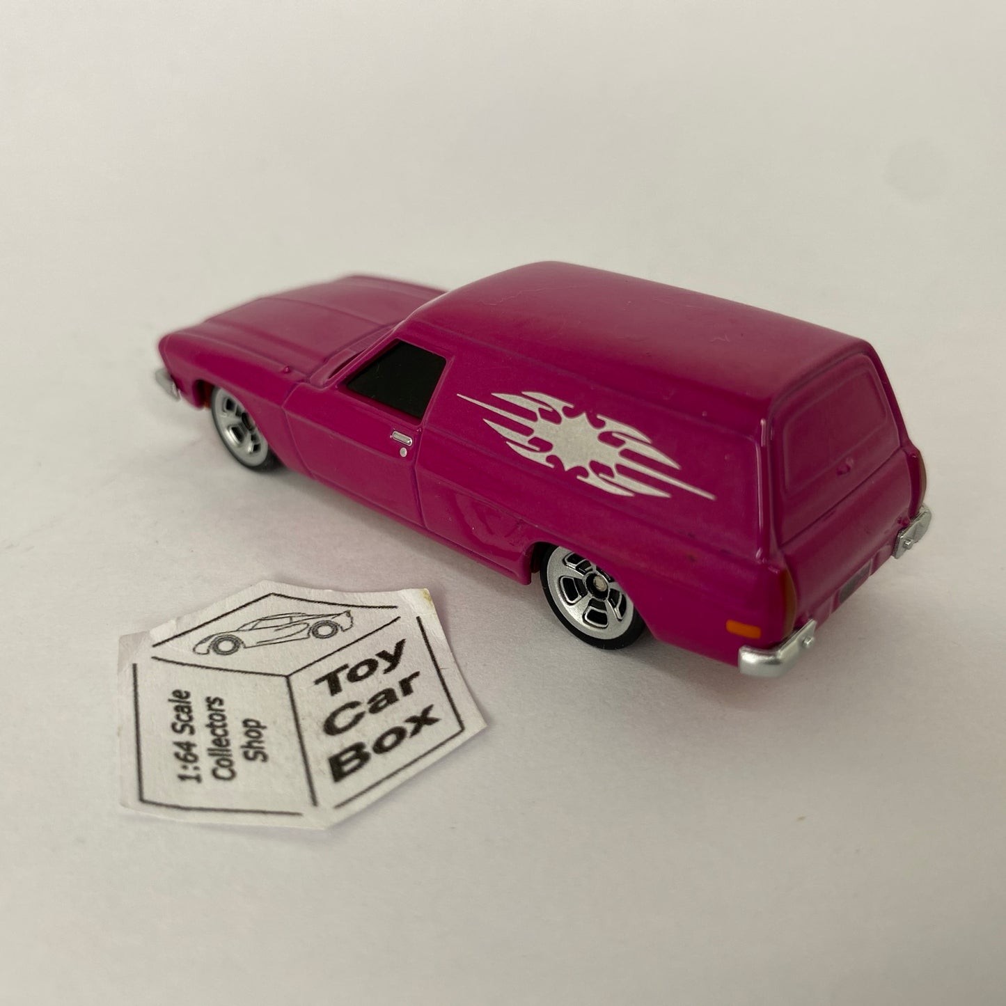 OZ WHEELS Loose - Holden HQ Sandman (Hot Pink - 1:64 Red Bellies) F33