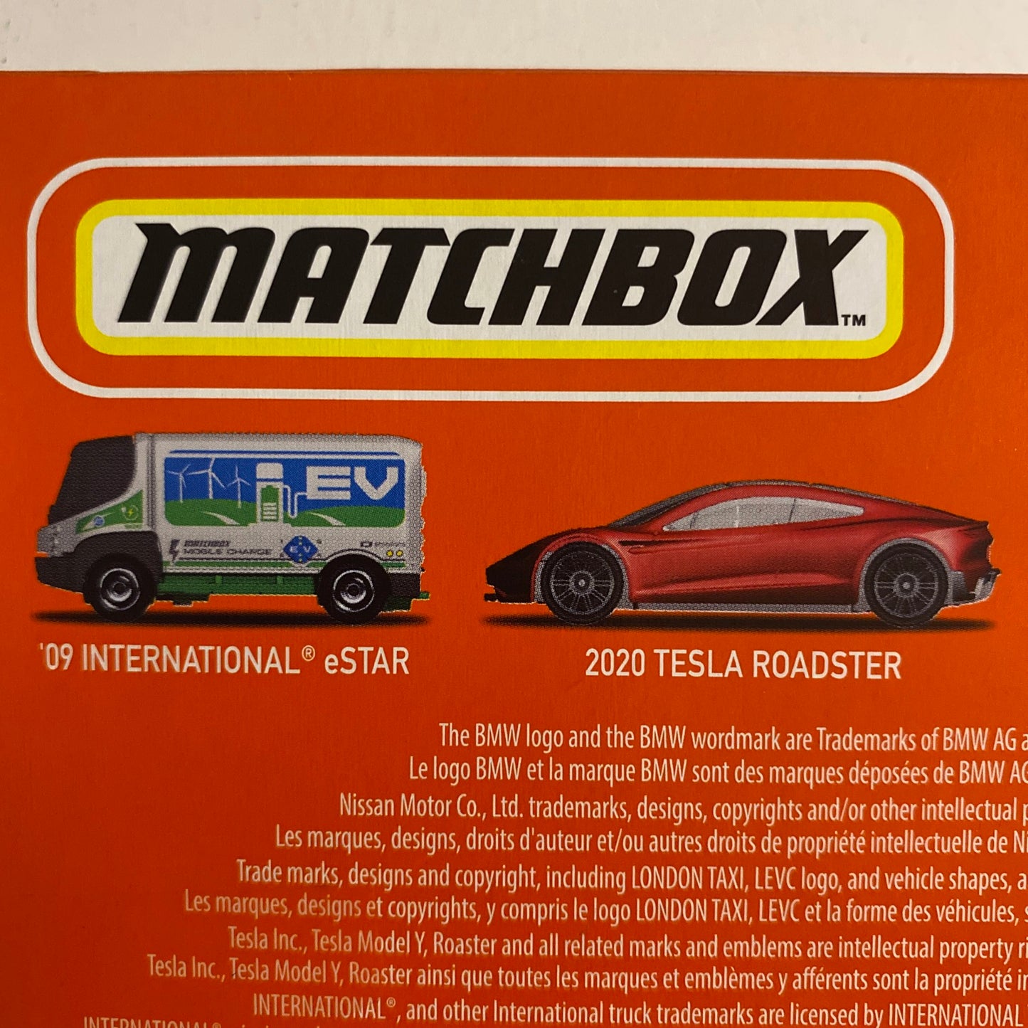 2022 MATCHBOX Electric Drivers 12 Car Set (Inc Tesla, BMW i3, i8 & Honda E) T00