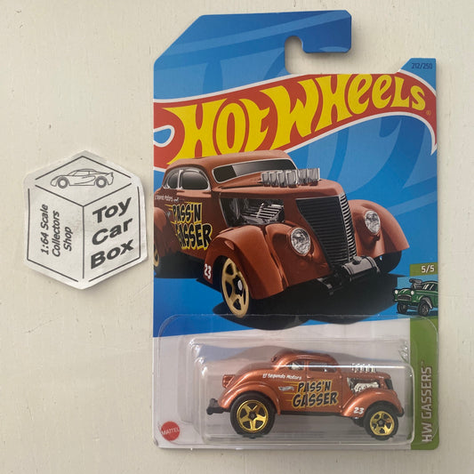 2023 HOT WHEELS #34 - Corvette C7 Z06 Convertible (Copper - Long Card) B00