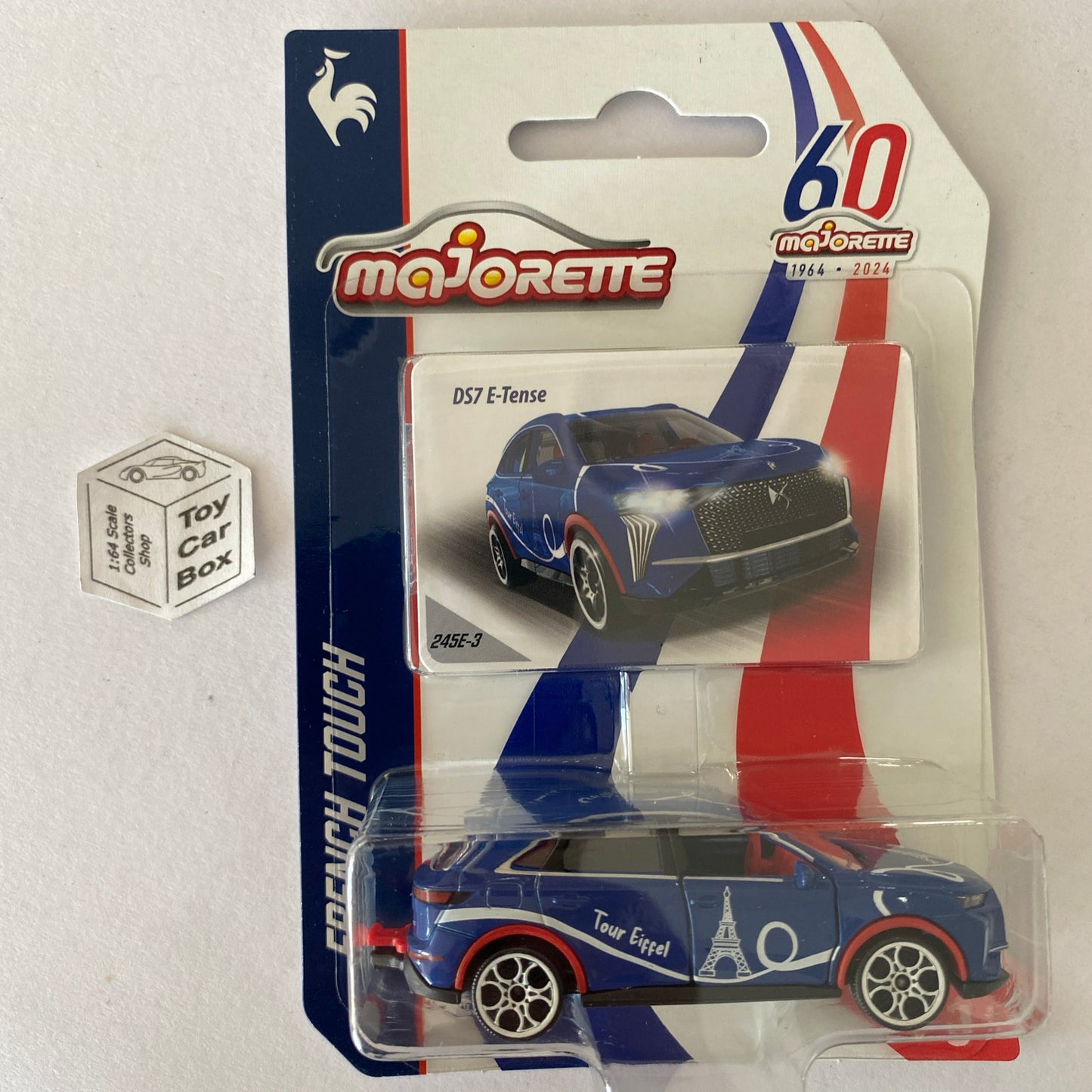 MAJORETTE DS Automobiles DS7 E-Tense (French Touch - Blue - Eiffel Tower) E27