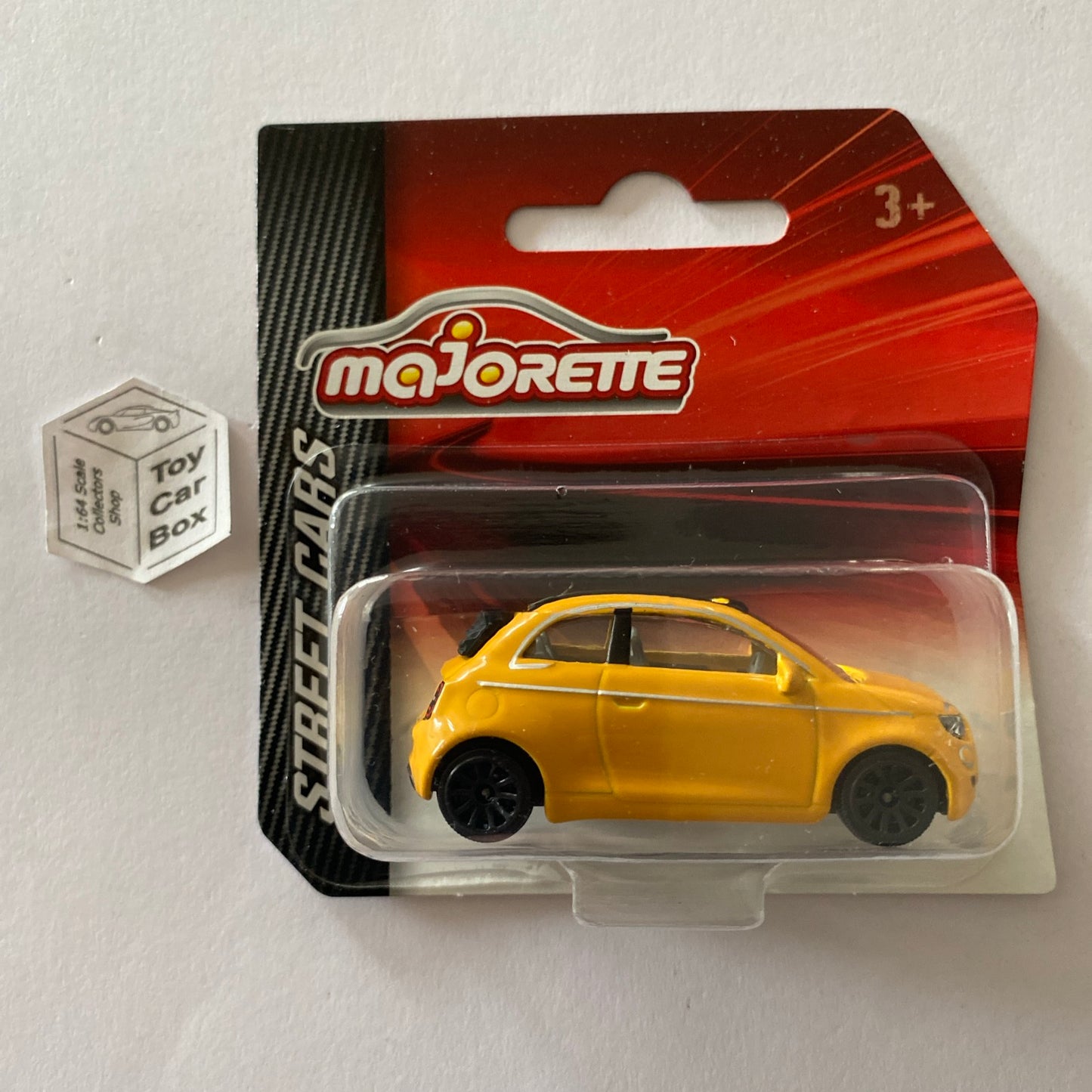 MAJORETTE Fiat 500 C Icon (1/56* Street Cars - Yellow #286E) C07