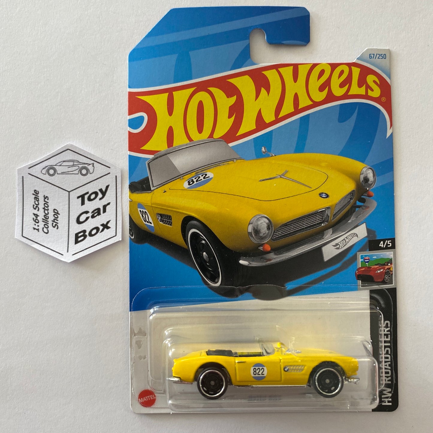 24 HOT WHEELS #67 - BMW 507 (Yellow #4 Roadsters - Long Card) Z68