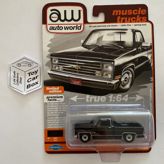 2023 AUTO WORLD - 1985 Chevy Silverado Fleetside (Black- Release 2A) M15