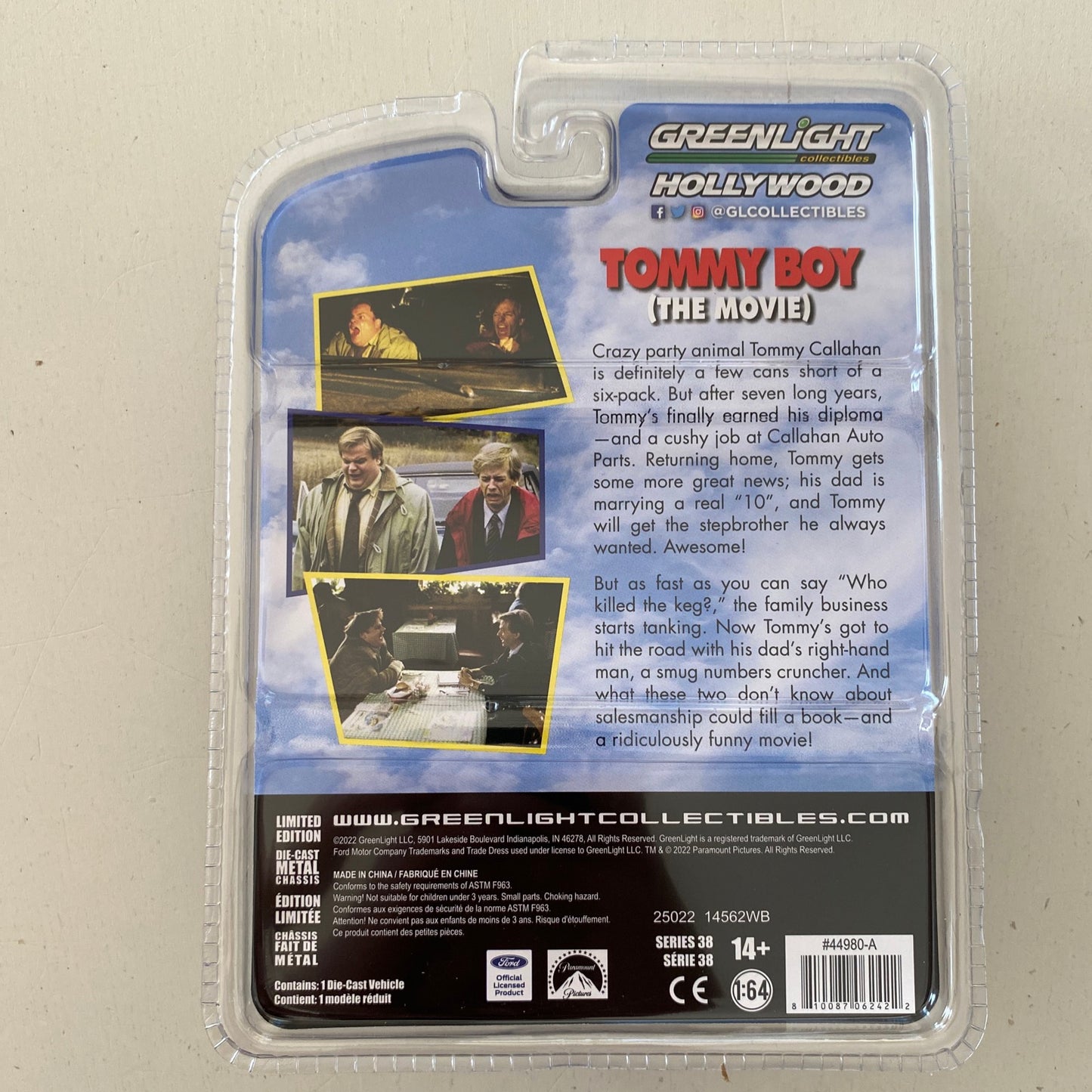 GREENLIGHT - 1986 Ford Taurus (Tommy Boy Movie - 1:64 Hollywood Series 38) I88g