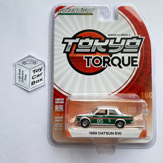 GREENLIGHT - 1969 Datsun 510 (Green - 1:64 Tokyo Torque Series 4) J03