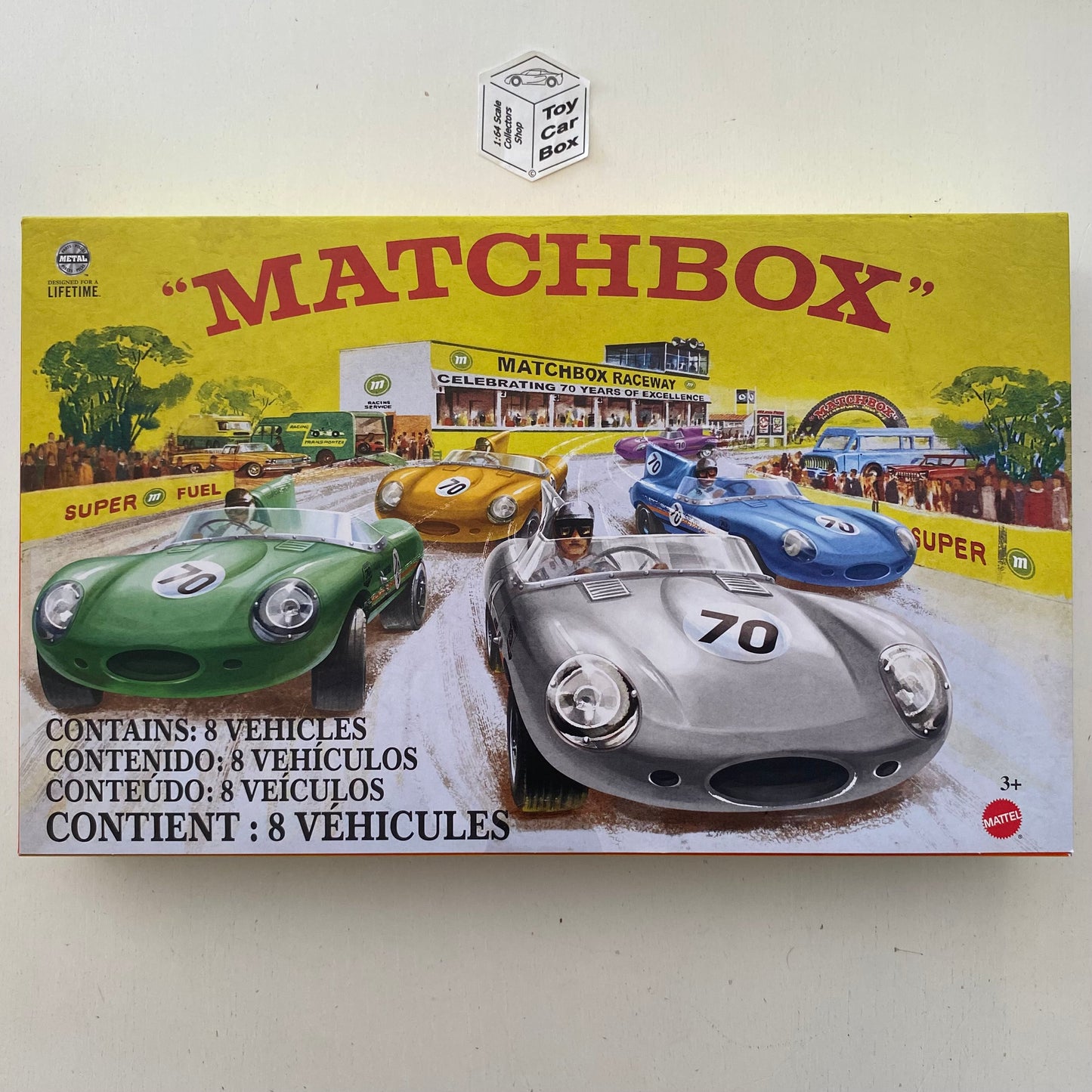 2023 MATCHBOX 70th Anniversary Collectors 8 Car Set (Includes Exclusive Nissan GT-R) EI