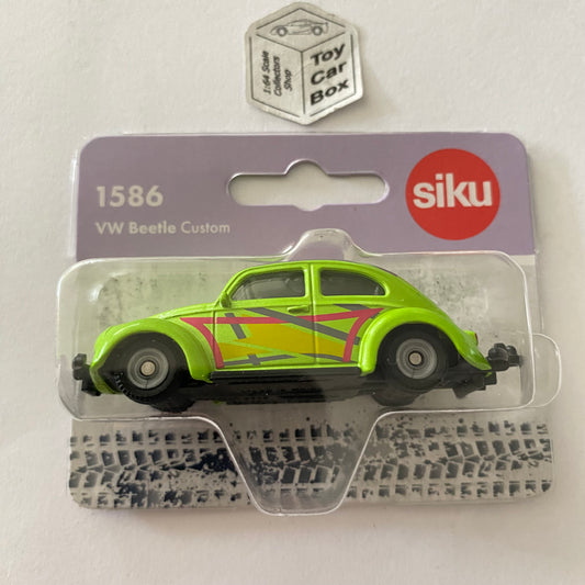 SIKU #1586 - Volkswagen VW Classic Kafer Beetle (Green Custom- 3” Scale Car) E86