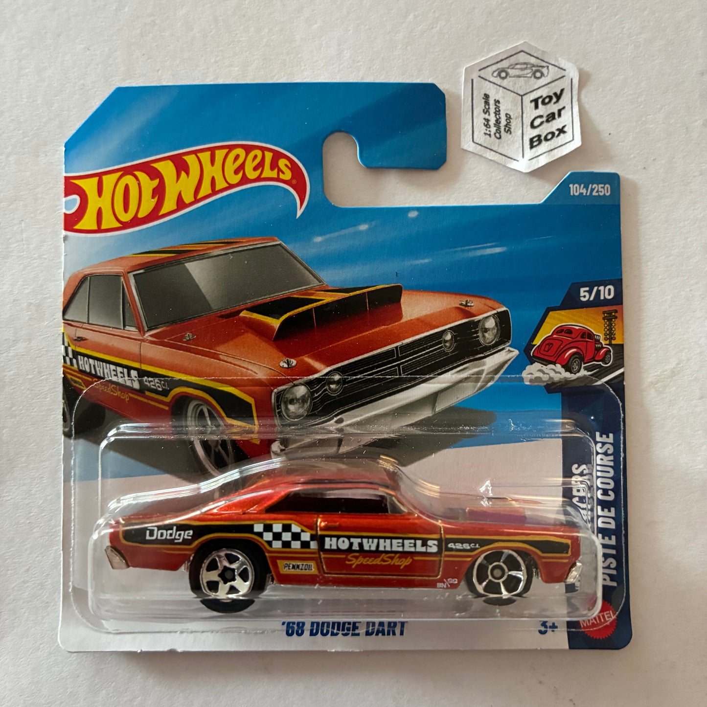 2026 HOT WHEELS #104 - ‘68 Dodge Dart (Copper #5 Drag Racers - Short Card) B46g