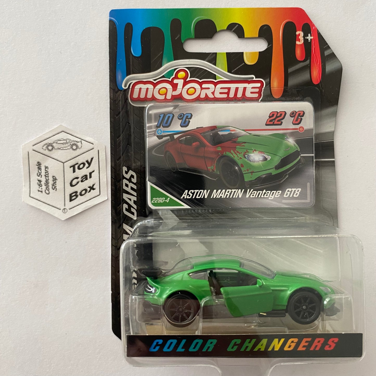 MAJORETTE Aston Martin Vantage GT8 (Colour Changers - 1/64* Scale - Green) E49