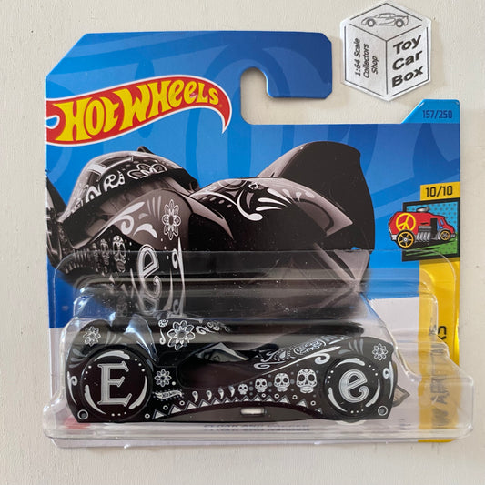 2023 HOT WHEELS #157 - Cloak & Dagger (Black #10 HW Art Cars - Short Card) A26