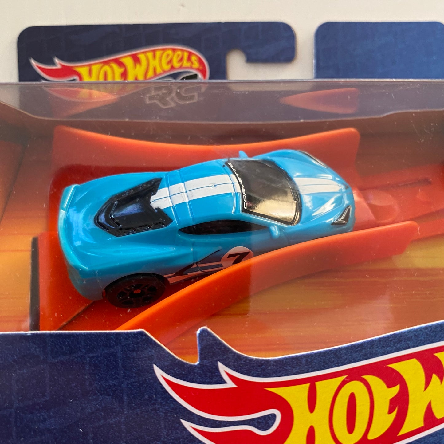 2022 HOT WHEELS RC - 2020 Corvette C8 - 1:64 Remote Control Car (Blue) V90