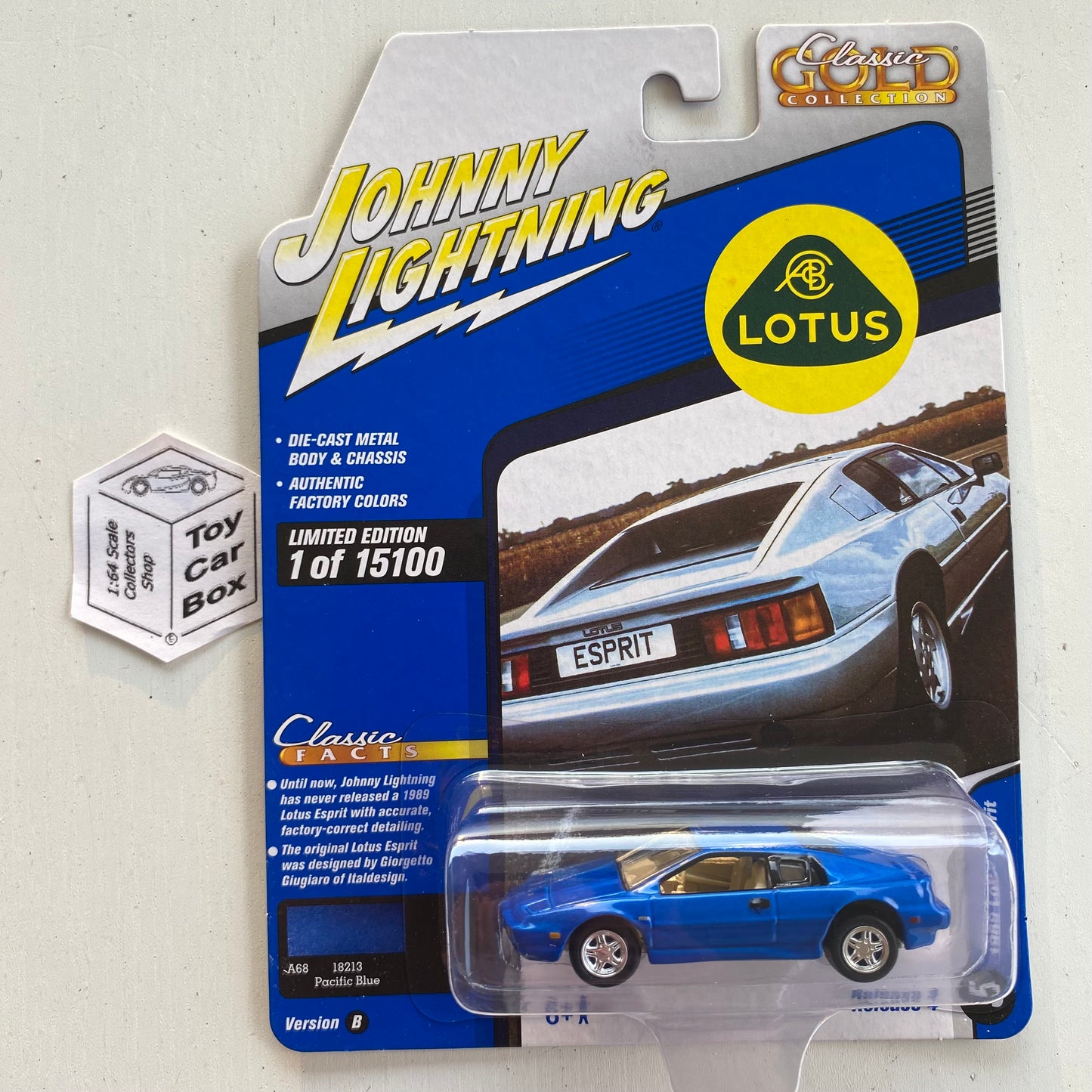 2021 JOHNNY LIGHTNING - 1989 Lotus Esprit (Pacific Blue - Classic Gold 4B) L05