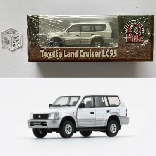 BM CREATIONS - Toyota Land Cruiser Prado LC95 (1:64 Scale - White - RHD) M27g