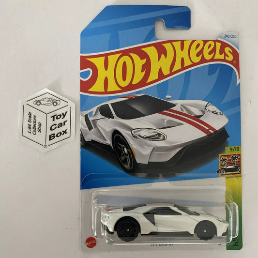 2024 HOT WHEELS #240 ‘17 Ford GT (White #9 HW Exotics - Long Card) A80