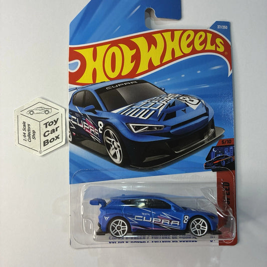 2026 HOT WHEELS #37 - Cupra E-racer (Blue #5 Nightspeed - Long Card) A44
