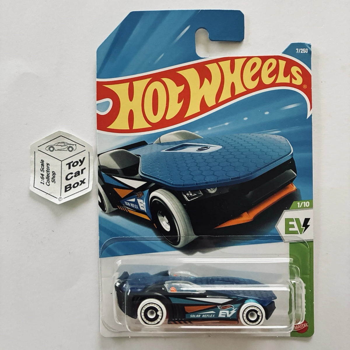 2026 HOT WHEELS #7 - Solar Flex (Blue #1 HW EV Series - Long Card) B64