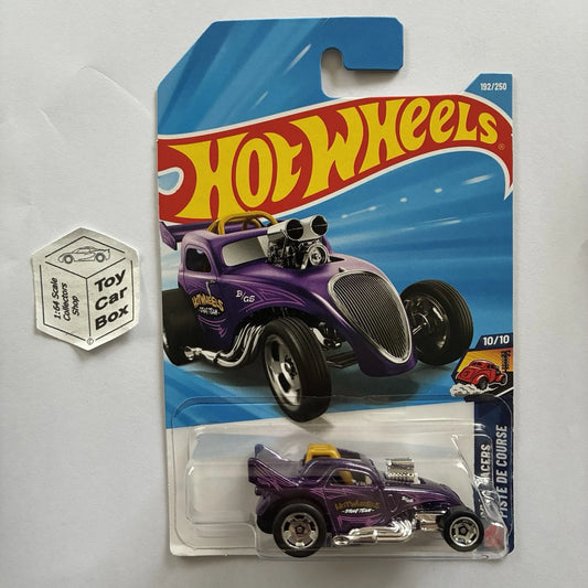 2026 HOT WHEELS #192 - Fiat 500C (Purple #10 Drag Racers - Long Card) A44