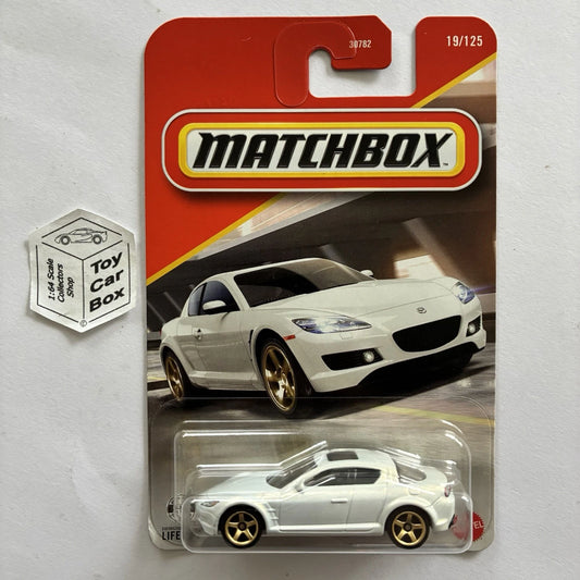 2026 MATCHBOX #19 - 2004 Mazda RX-8 (White - Long Card) C00