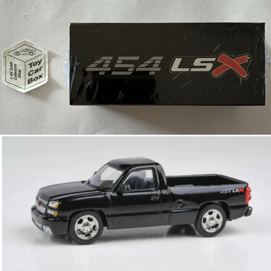 PARA64 - 2006 Chevy Silverado SS Single Cab (Onyx Black - 1/64 Scale) T00