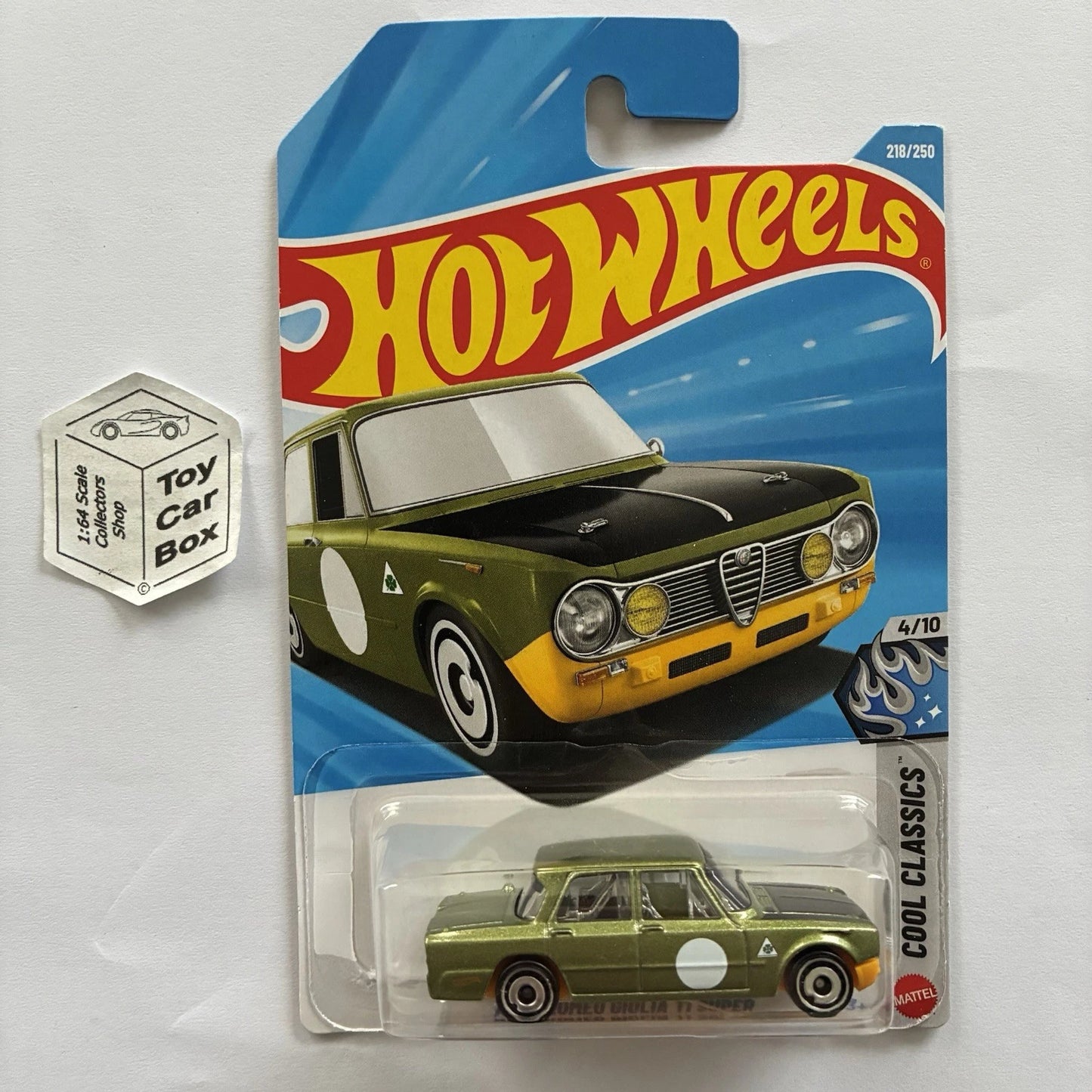 2026 HOT WHEELS #218 - Alfa Romeo Giulia Ti Super (Green #4 - Long Card) A44