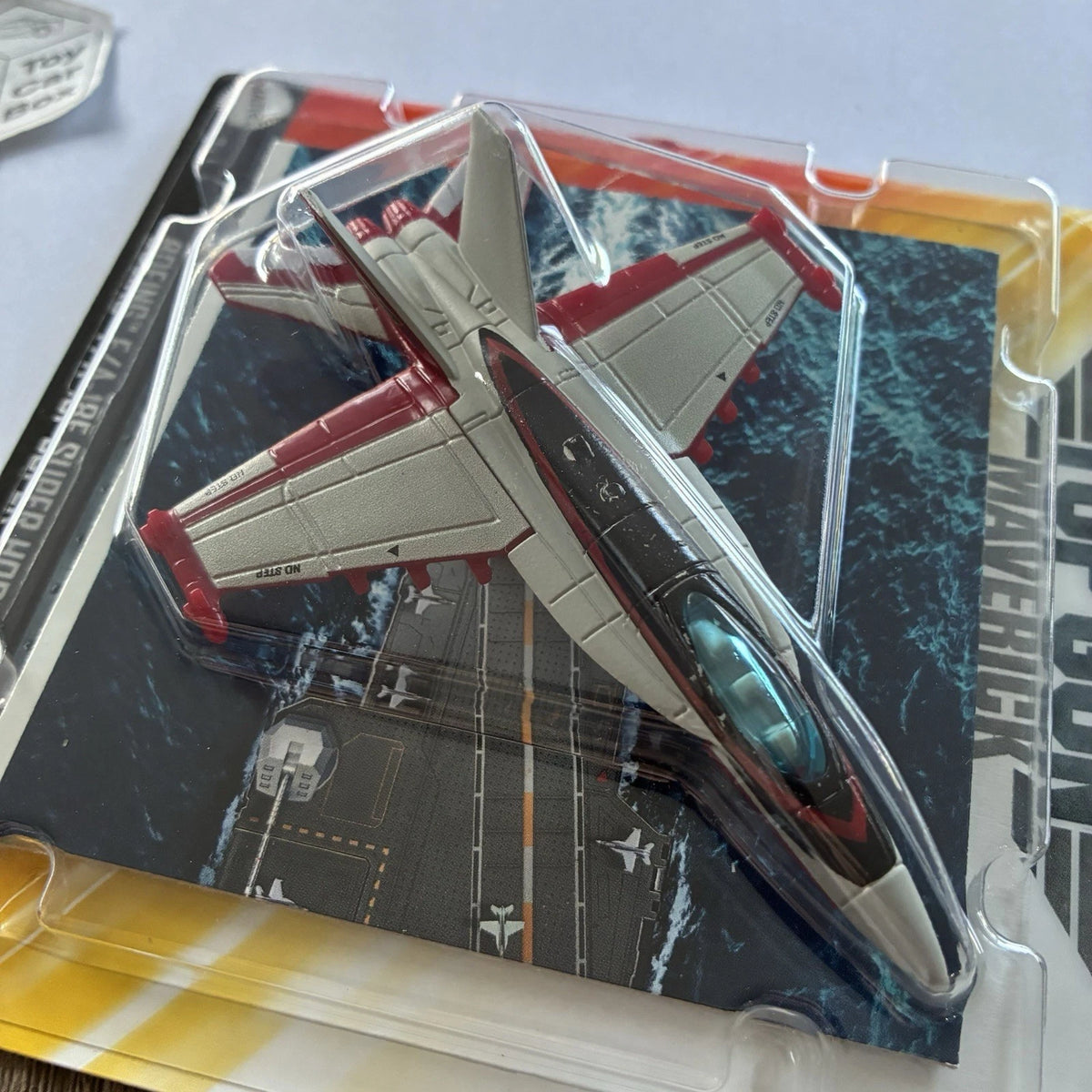 2024 MATCHBOX Sky Busters - Top Gun Maverick - Boeing F/A-18F Super Hornet -D02g
