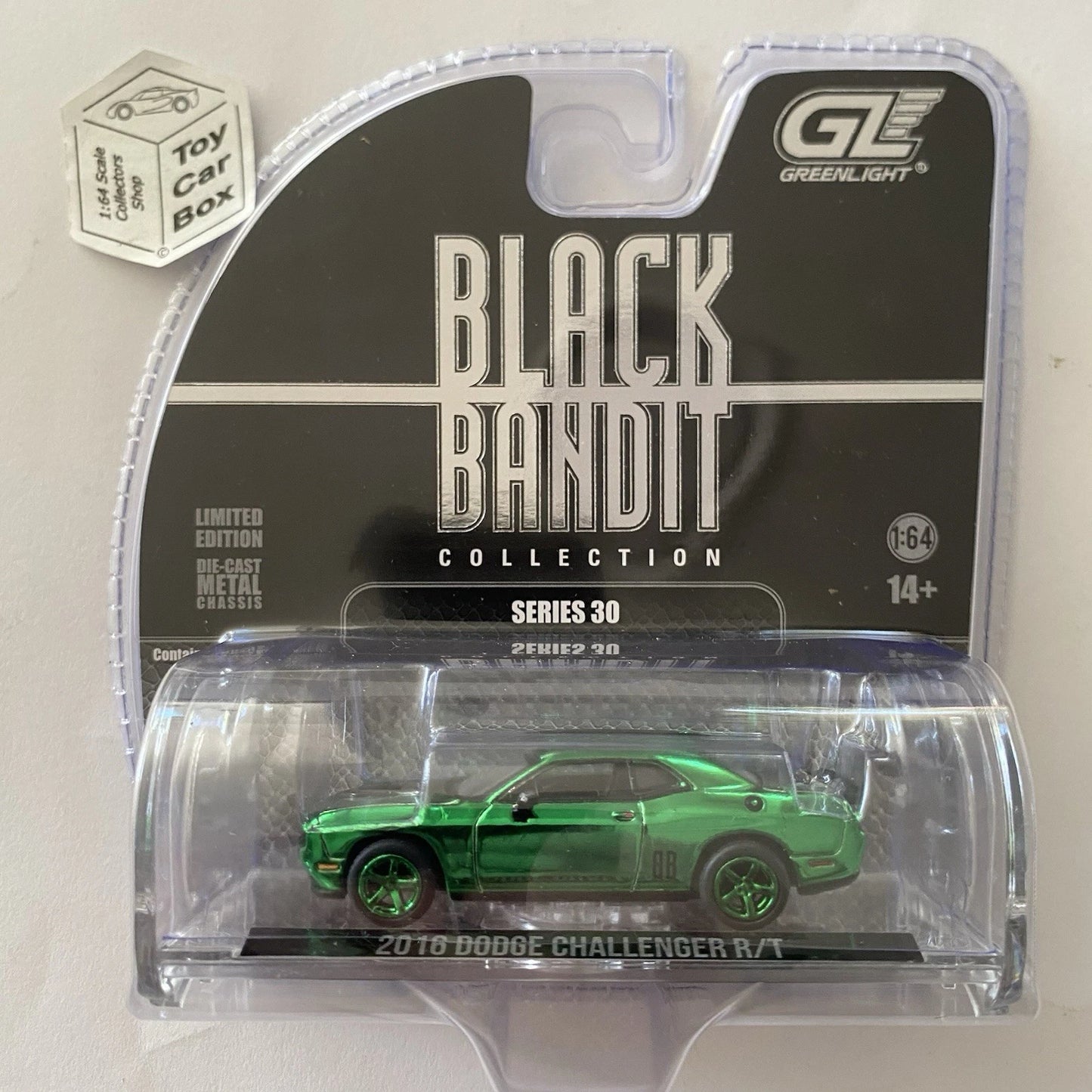 GREENLIGHT - 2016 Dodge Challenger R/T (Green Chase Black Bandit Series 30) J45g