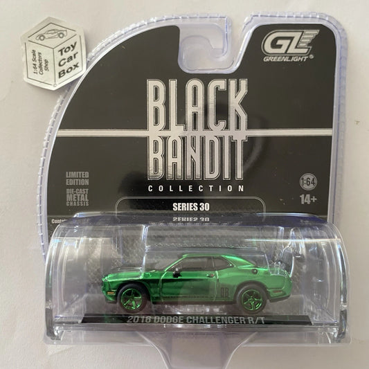 GREENLIGHT - 2016 Dodge Challenger R/T (Green Chase Black Bandit Series 30) J45g