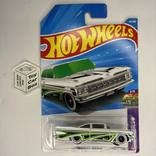 2026 HOT WHEELS #44 - ‘59 Chevy Impala (White #2 Layin’ Low - Long Card) A80