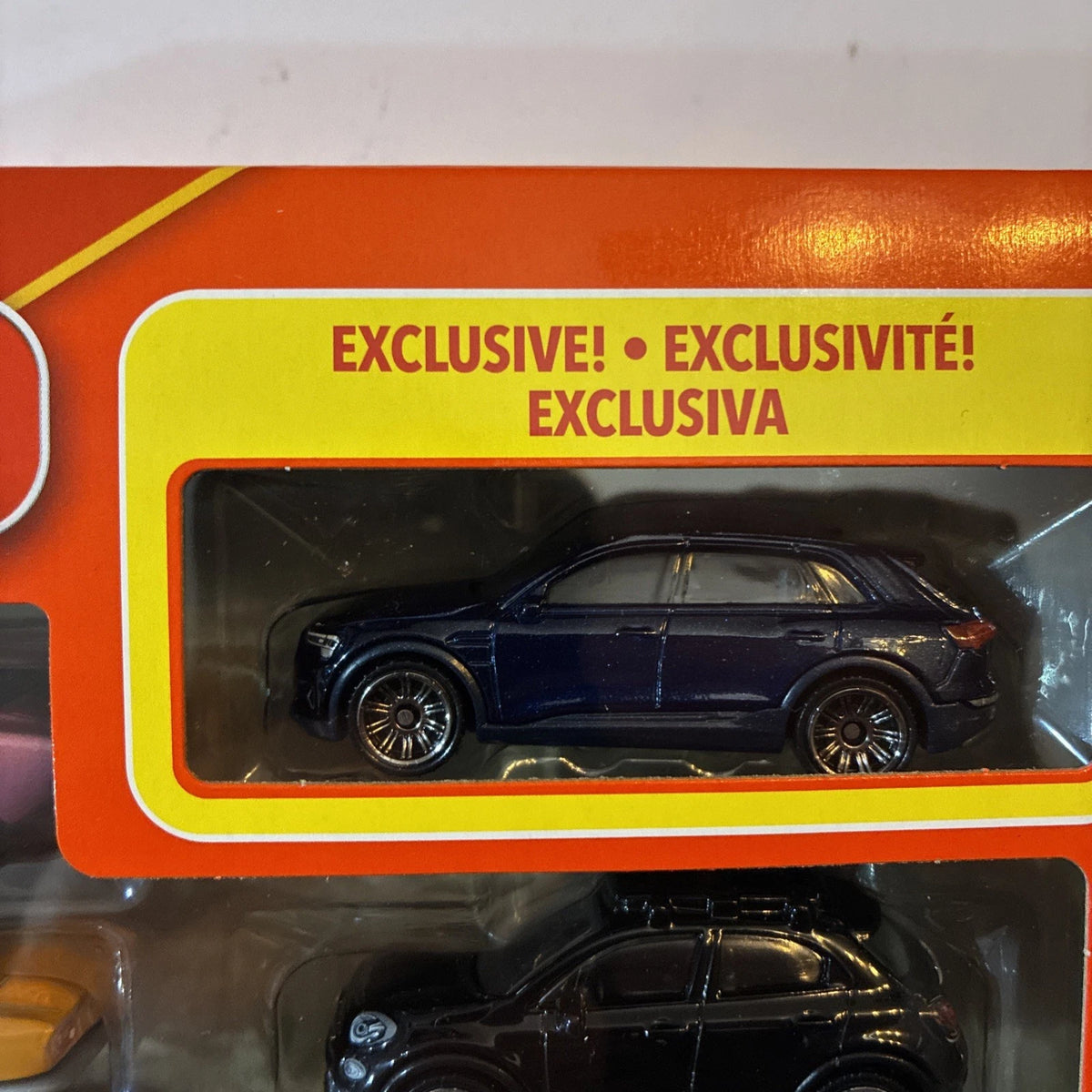 2026 MATCHBOX 8 Pack (Including Exclusive Audi E-Tron - Blue) Q03g