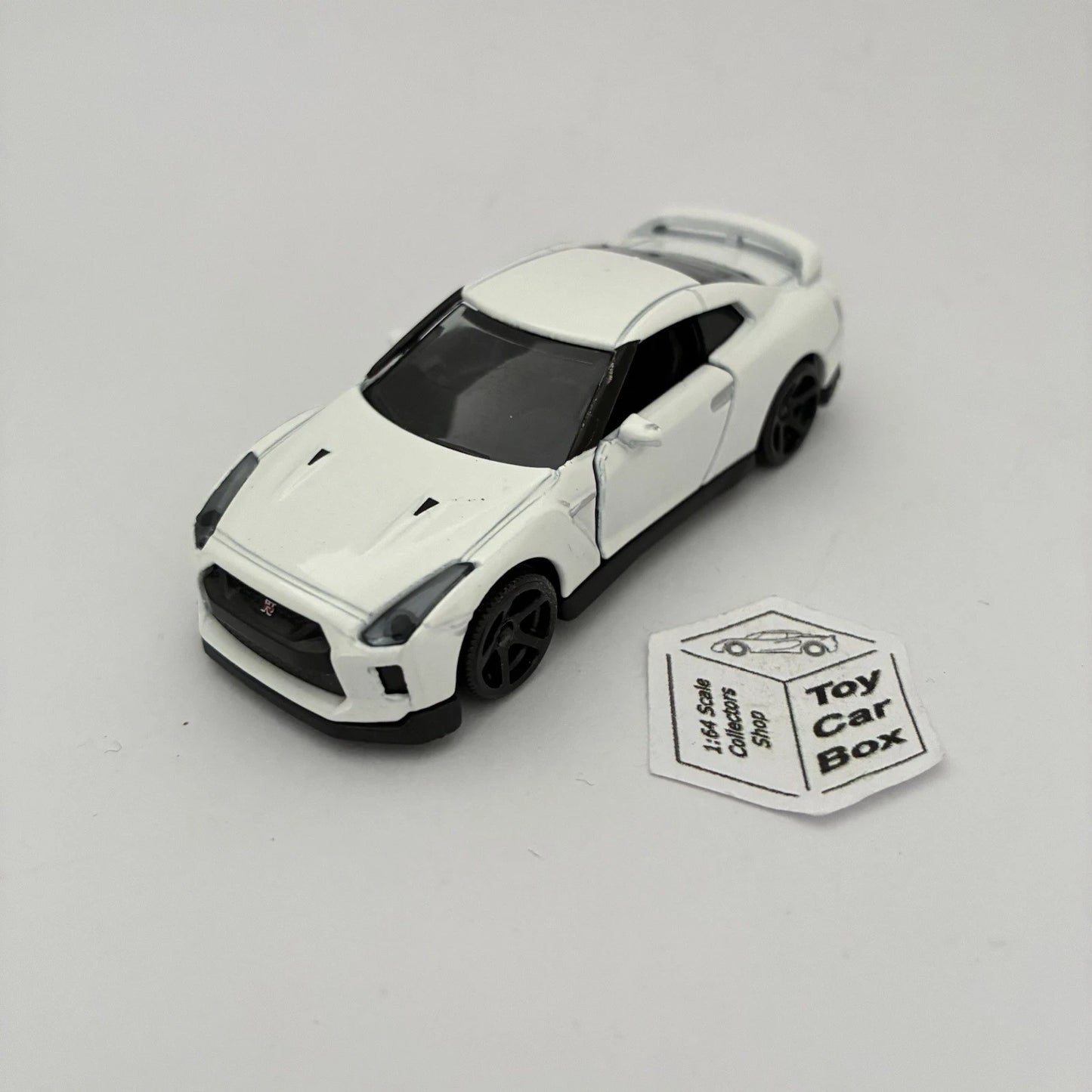 MAJORETTE Loose - Nissan GT-R R35 (White #214F - 3” Car - Opening Doors) E55