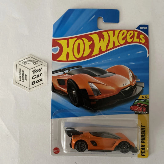 2025 HOT WHEELS #192 - Czinger 21C (Orange #1 Peak Pursuit - Long Card) A80